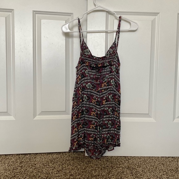 Practically new romper! - Picture 2 of 2